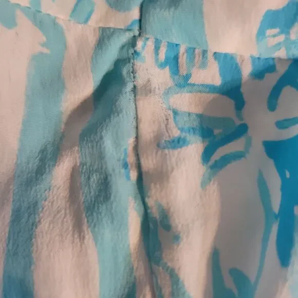 Lilly Pulitzer Aqua and White Tropical Blouse - Picture 8 of 10